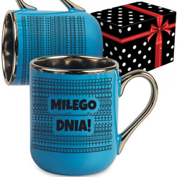 KUBEK BEZ CENZURY SP#ERDALAJ MIŁEGO DNIA A TERAZ WYP#ERDALAJ IDŹ PAN W CH#J PREZENT UKRYTY PRZEKAZ