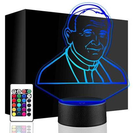 LAMPKA NOCNA LED KAROL WOJTYŁA PAPIEŻ 3D + PILOT prezent URODZINY statuetka